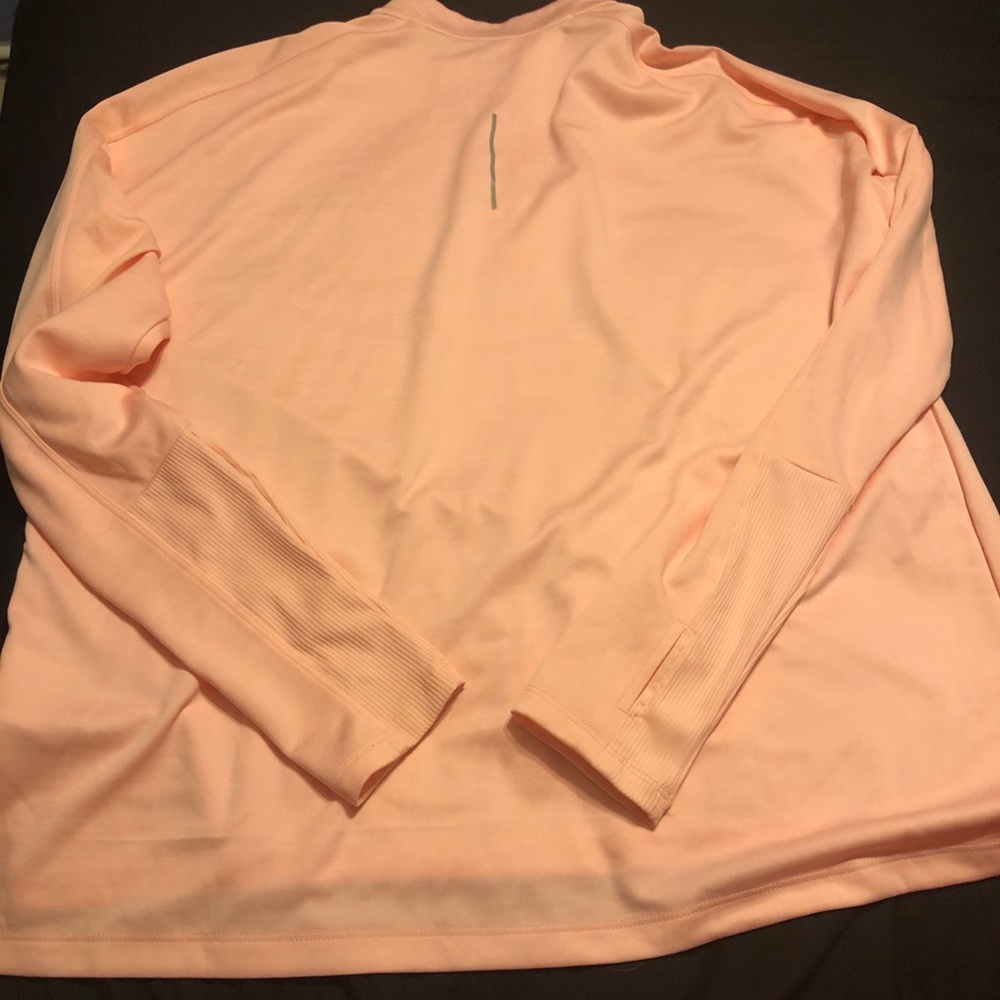 Women’s Nike running half zip...like new!